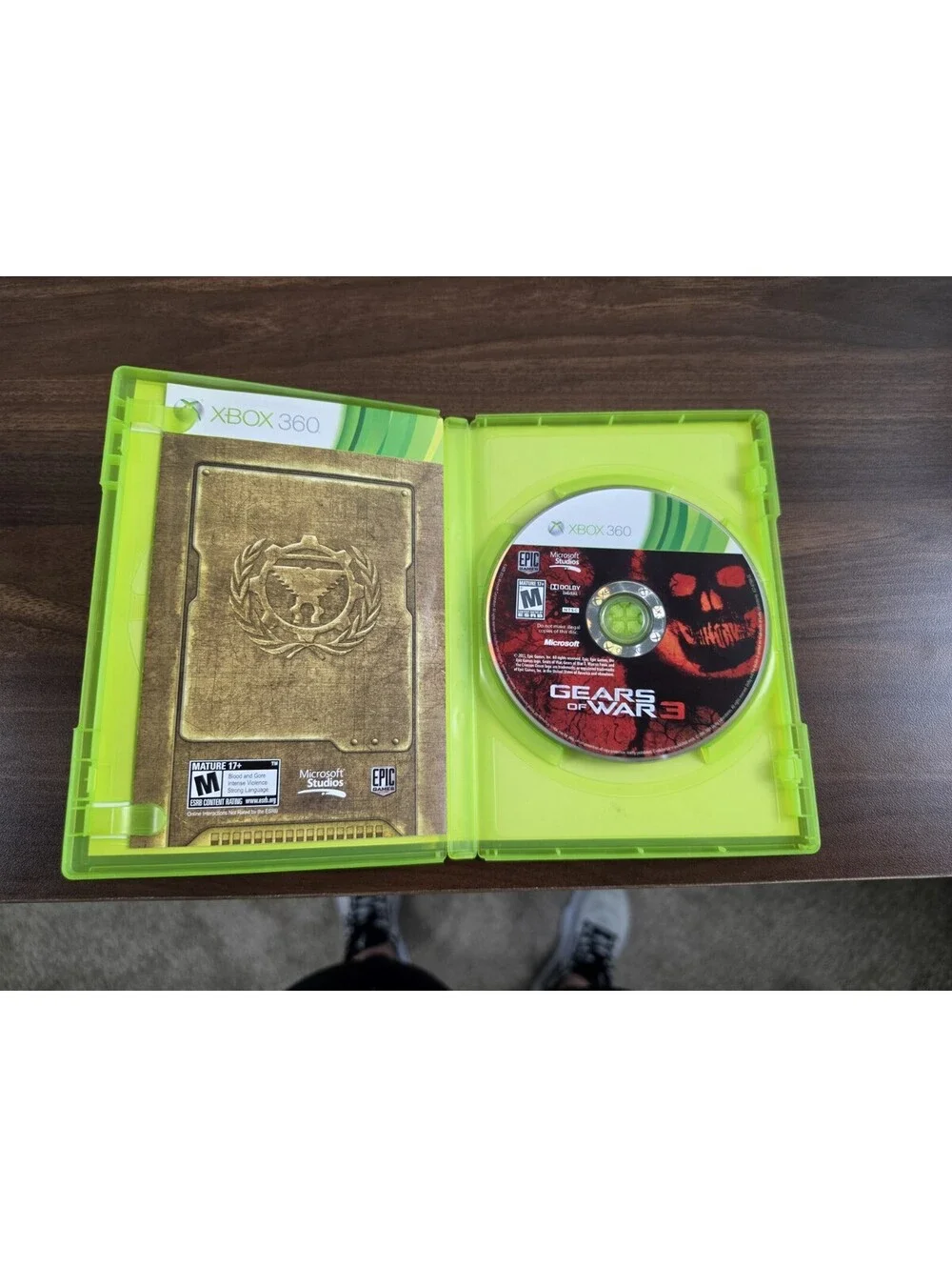 Microsoft Studios Gears of War 3 Xbox 360 M 2011 Multiplayer Manual NTSC-U/C